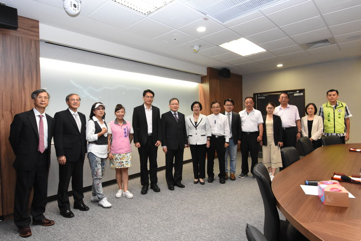 彰化縣政府全球資訊網-訊息中心-新聞訊息-彰化縣長王惠美結合不分黨派民代向財政部爭取提高彰化縣中央統籌分配稅款