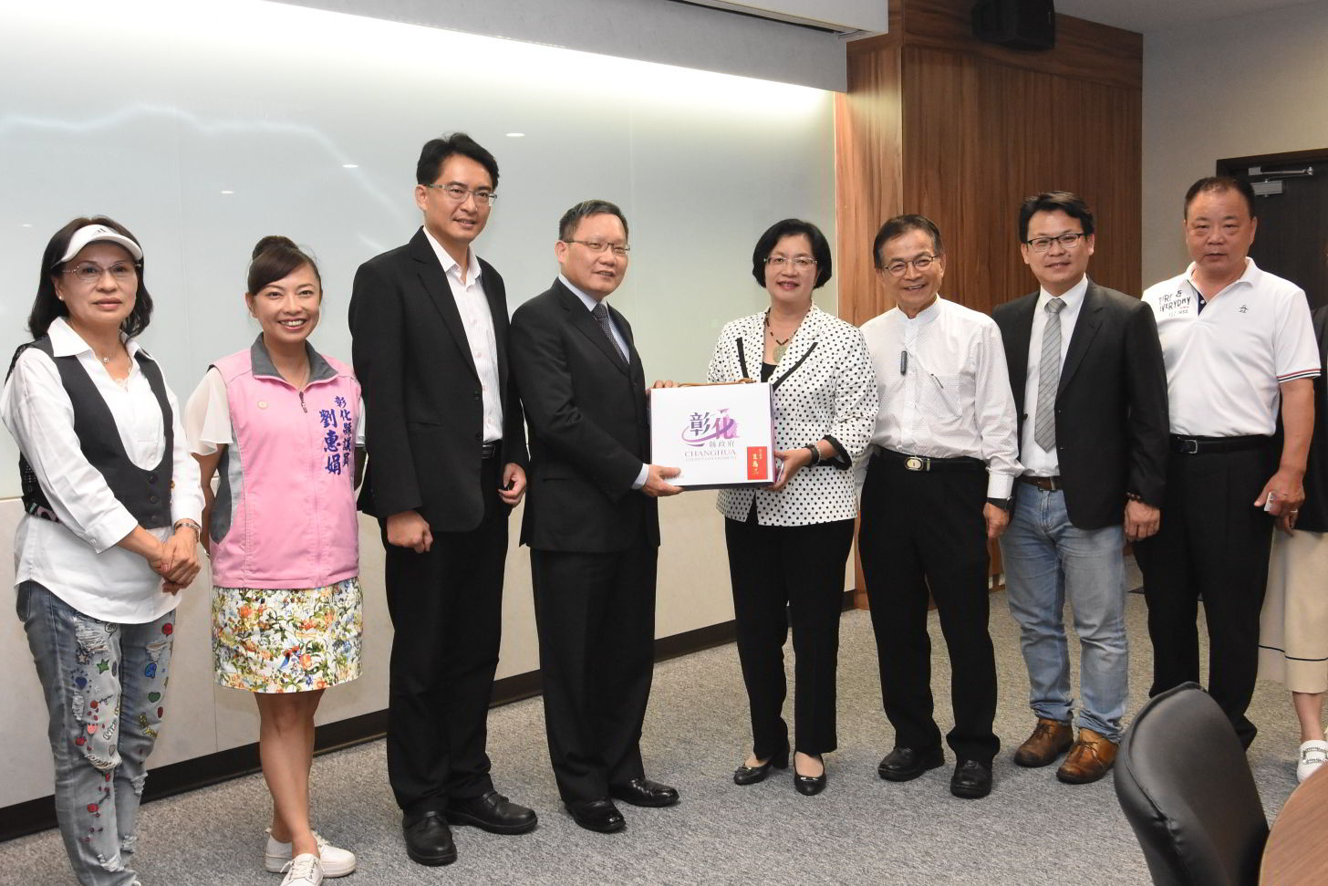 彰化縣政府全球資訊網-訊息中心-新聞訊息-彰化縣長王惠美結合不分黨派民代向財政部爭取提高彰化縣中央統籌分配稅款