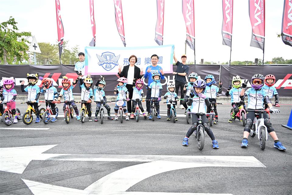 縮圖：08國際賽車節