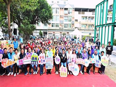 彰化縣第373、374個社區照顧關懷據點在員林市惠來社區、南興社區贈揭牌成立