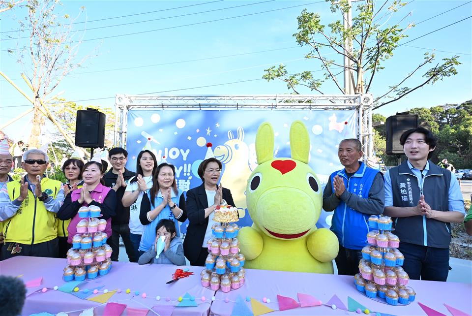縮圖：07天空遊戲場啟用-幫Rody慶生