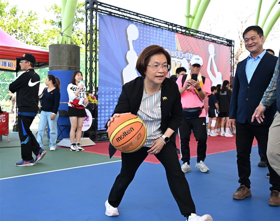 縮圖：07縣長運球