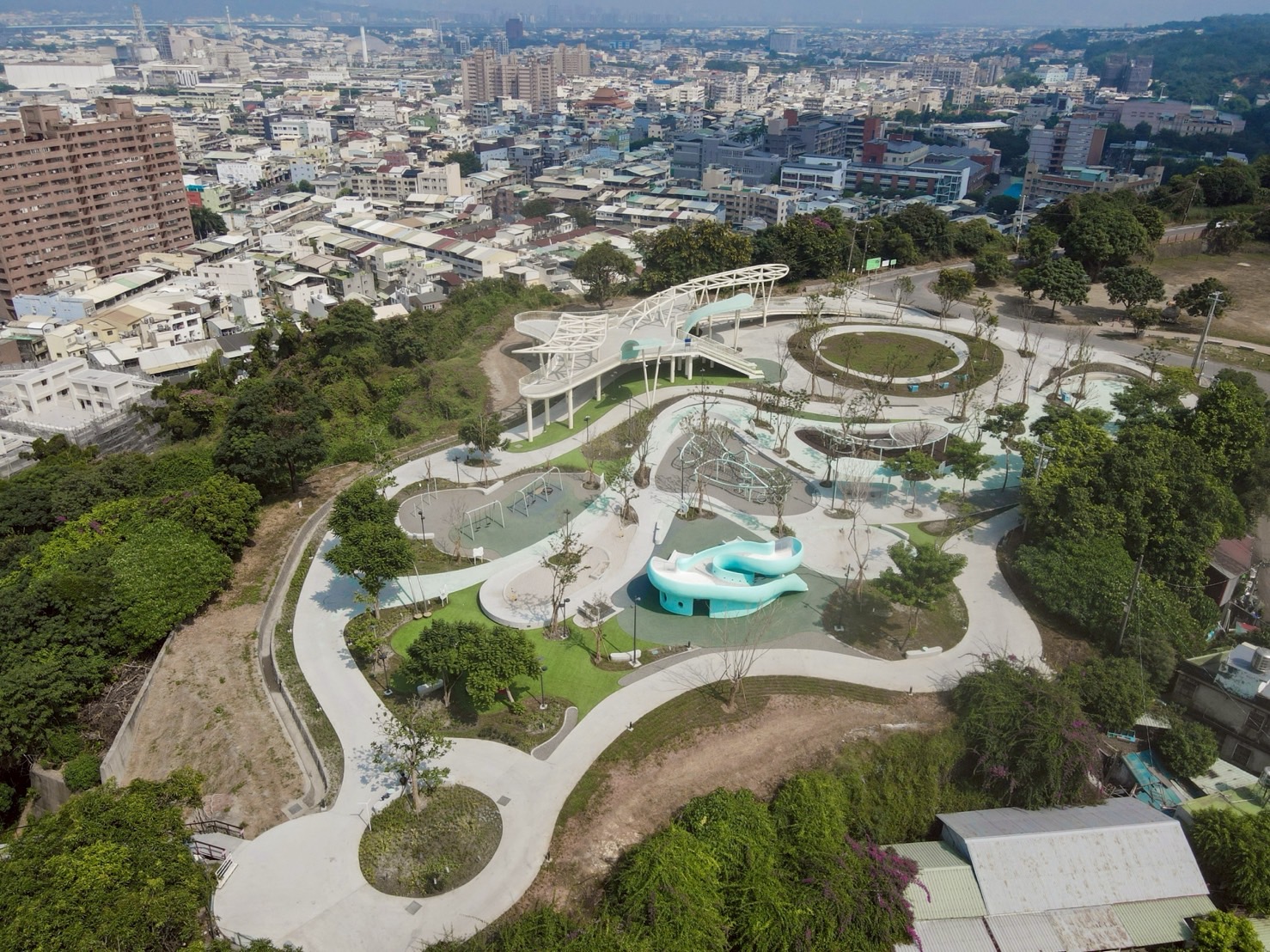 縮圖：共融遊憩新地標 天空遊戲場榮獲第13屆台灣景觀大獎優質獎