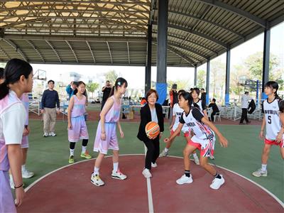 彰化縣國小籃球聯賽開幕 49校614名小將齊聚競技
