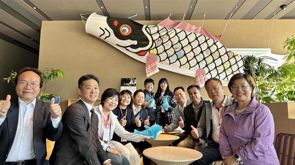 縮圖：02活動合影