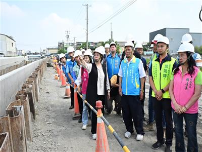 視察番雅溝排水第6期改善工程 完成番雅溝全部急要段整治