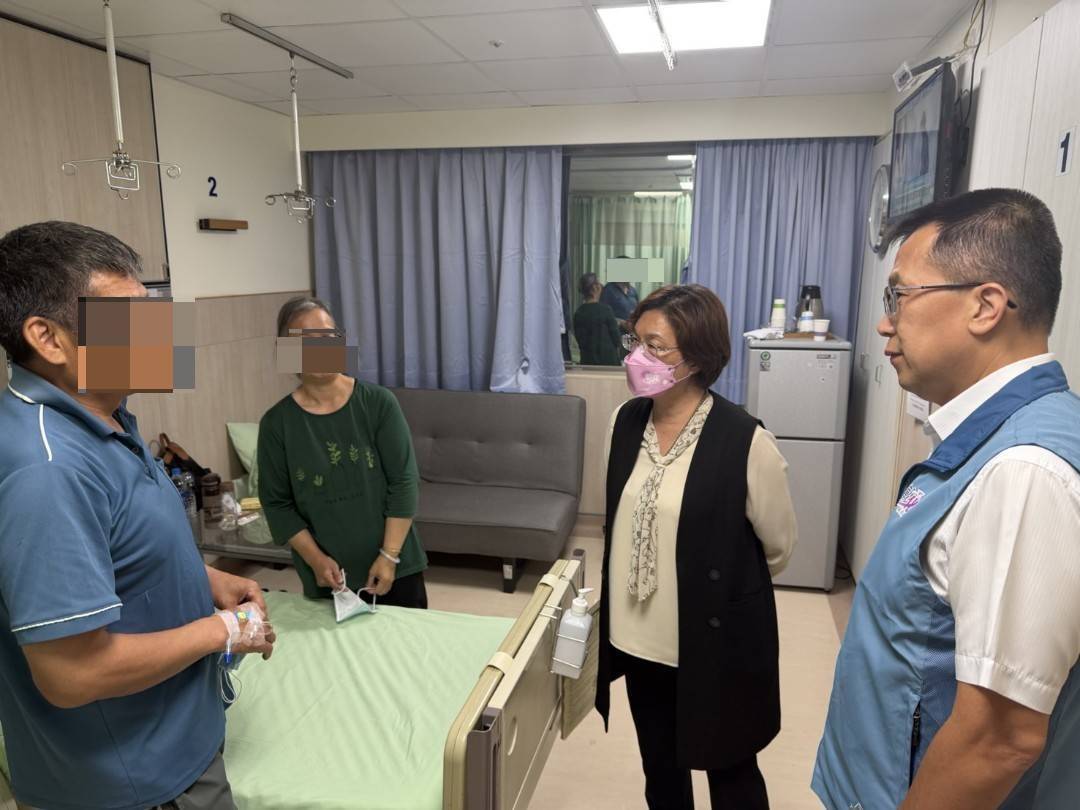 圖關心慰問受傷員警 向員警表達最高敬意