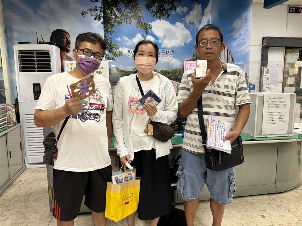 參與活動民眾合影007